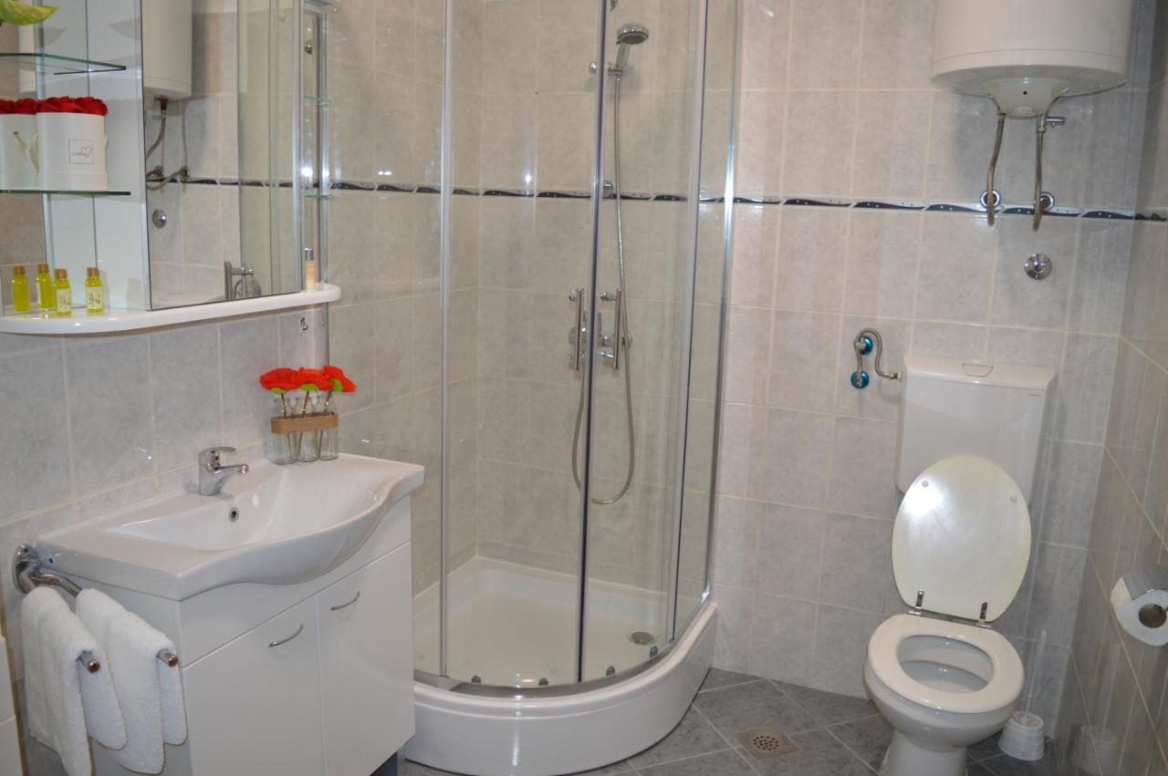 Apartment Nikolic Kaštela Exteriör bild