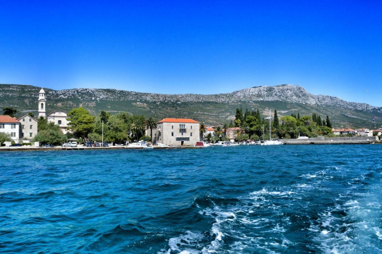 Apartment Nikolic Kaštela Exteriör bild