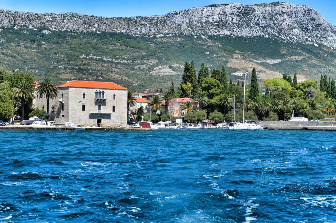 Apartment Nikolic Kaštela Exteriör bild